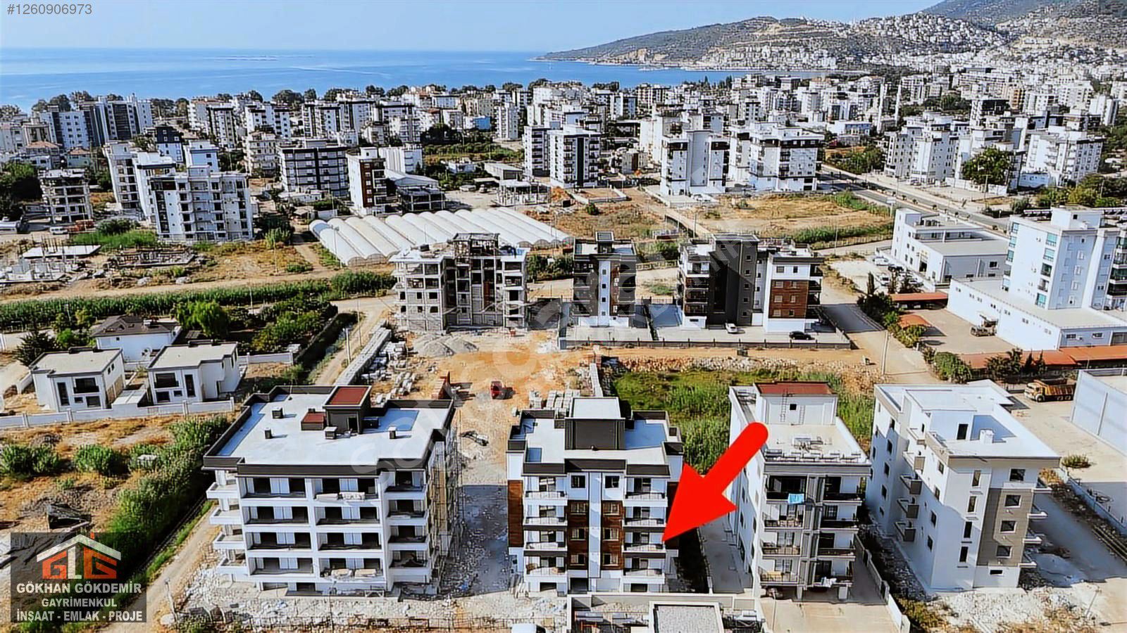 ELMALI ANA YOL KENARINDA LÜKS SİTE İÇİ 2+1 SATILIK DAİRE