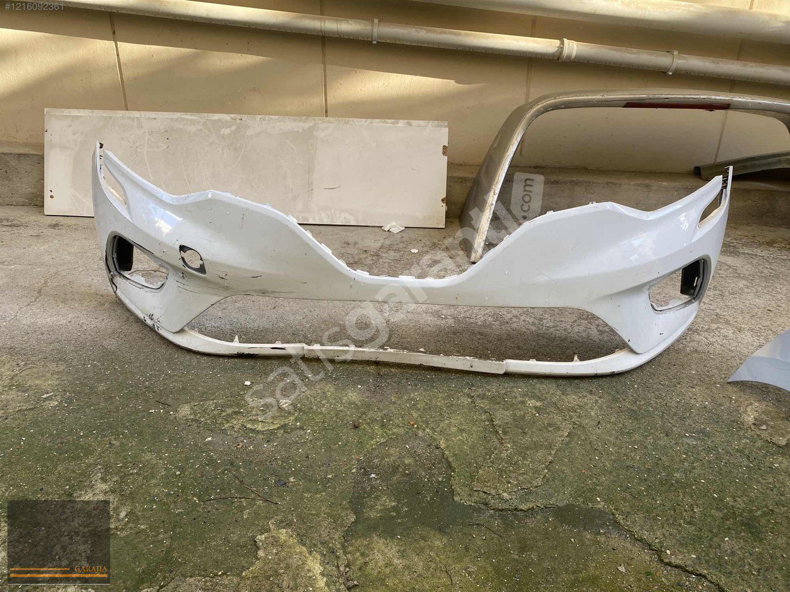 RENAULT CLİO 5 ÖN TAMPON ÇIKMA ORİJİNAL