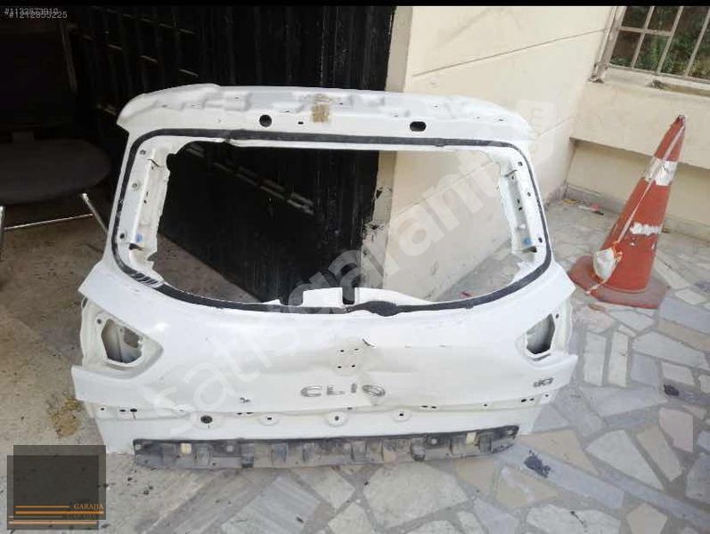 RENAULT CLİO 4 SW ARKA BAGAJ KAPAĞI ORİJİNAL ÇIKMA