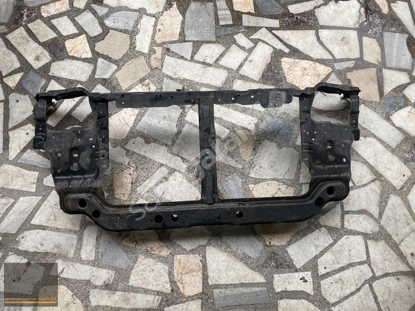 HYUNDAİ ACCENT SEDAN 2003/05 ÖN PANEL ÇIKMA