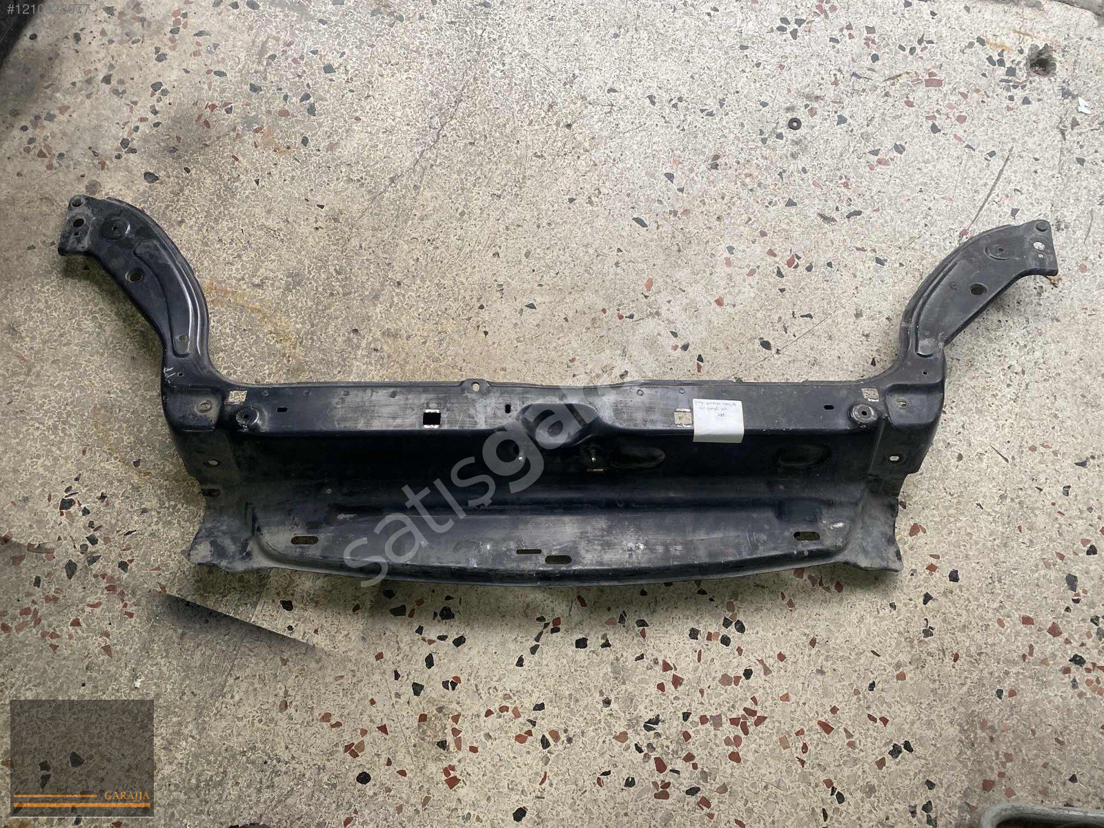 PEUGEOT PARTNER 2003/08 ÖN PANEL ÜSTÜ ÇIKMA ORİJİNAL