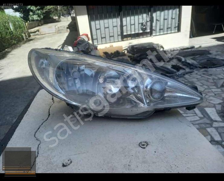 PEUGEOT 206 ÖN SAĞ FAR ÇIKMA DEPO MARKA