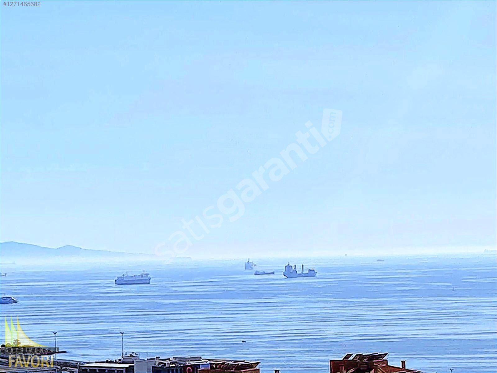 FAVORİDEN PANORAMA PAVLİ SİTESİNDE ADALAR DENİZ MANZARALI 2+1
