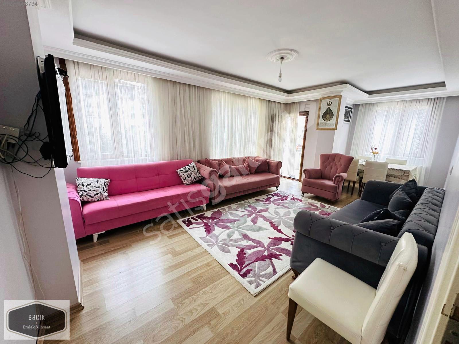 SANCAKTEPE SATILIK MERKEZ METRO 110m2 ARAKAT İSKANLI BACİK EMLAK
