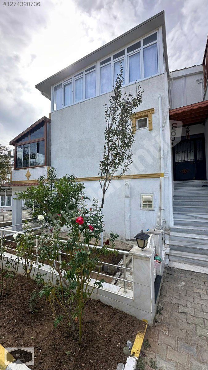 TEKİRDAĞ ŞARKÖY EŞYALI LÜX DENİZ MANZARALI YAZLIK BACİK EMLAK