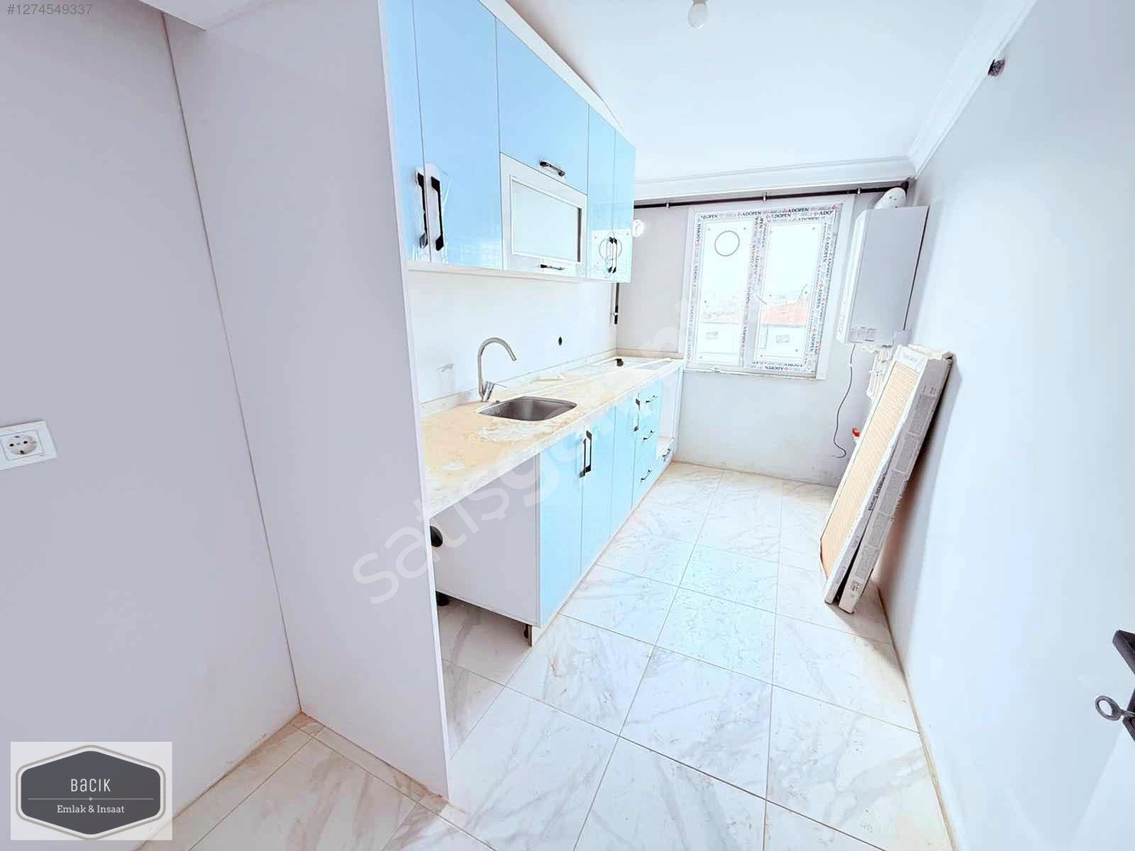 SANCAKTEPE ÜST DUBLEKS İKİ AİLEYE UYGUN TEK TAPU İKİ DAİRE 5+1