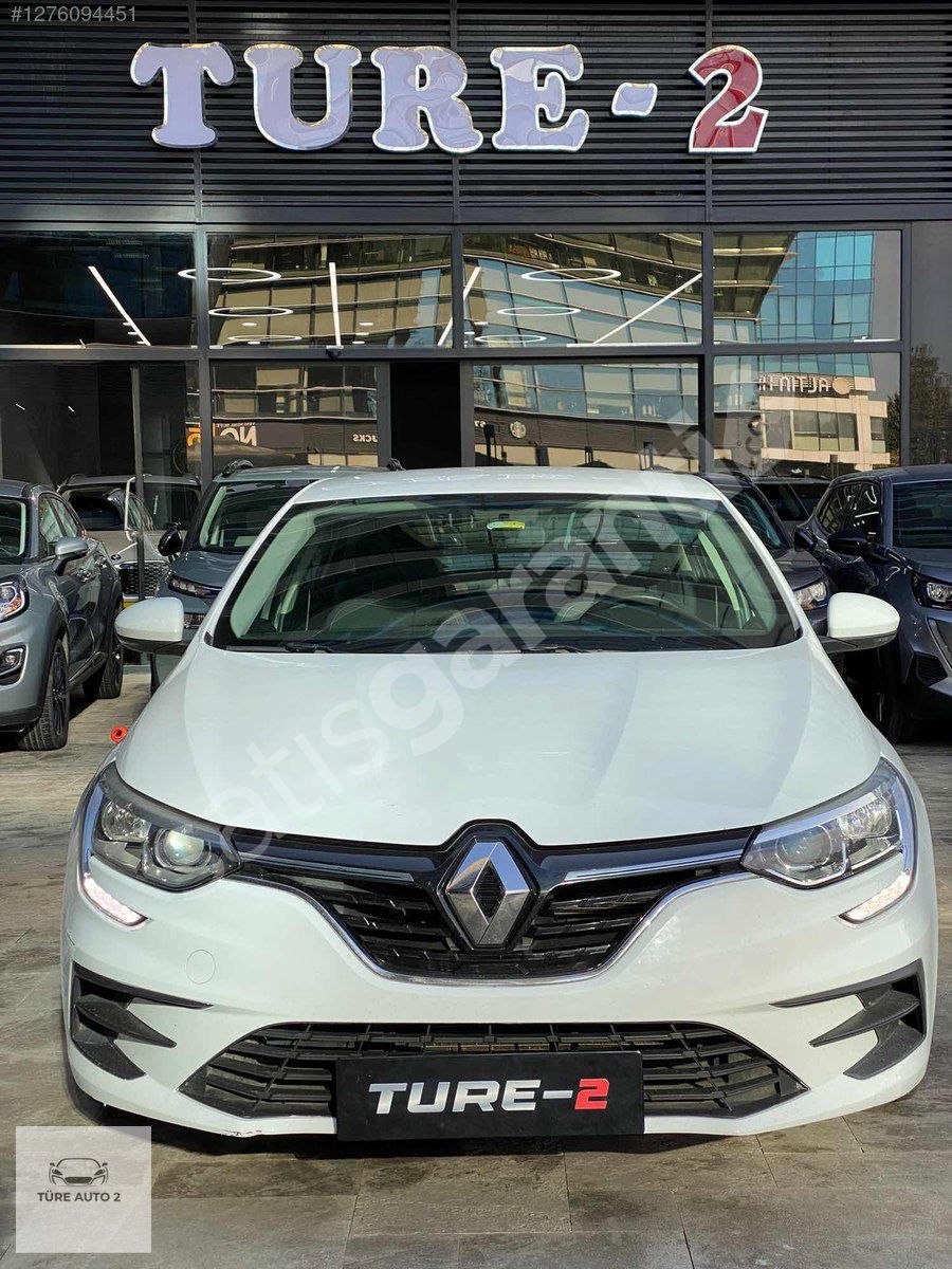 TÜRE'DEN 2021 RENAULT MEGANE 1.3 TCE OTOMATİK %20 FAT