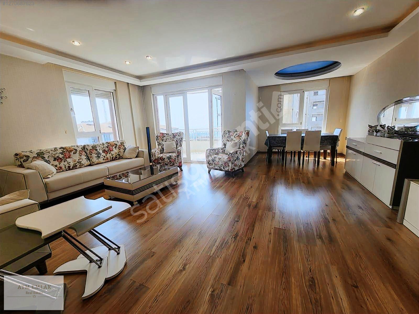 Güzeloba Mahallesi Deniz Manzaralı 3+1 Eşyalı Kiralık Daire