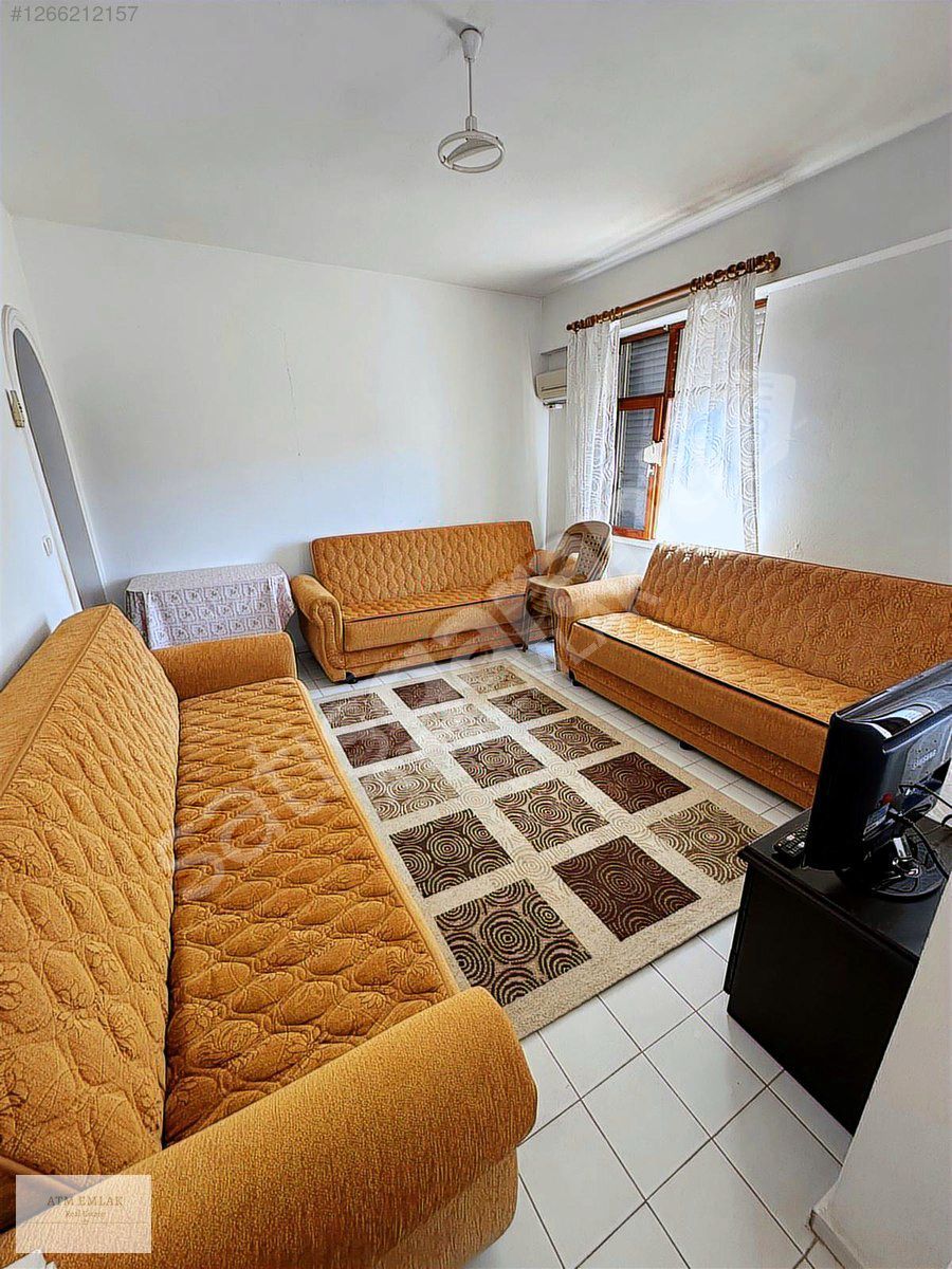 Güzeloba Mahallesi Karpuzkaldıran Yakını 1+1 Satılık Daire