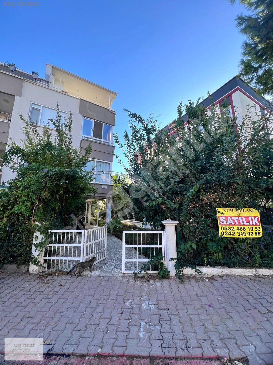 Güzeloba Mahallesi Kamp Yakını Kiracısız Boş 2+1 Satılık Daire