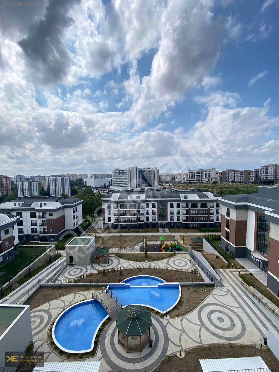 Pendik Kurtköy Yenişehir'de Geniş Teraslı 4+1 Dubleks