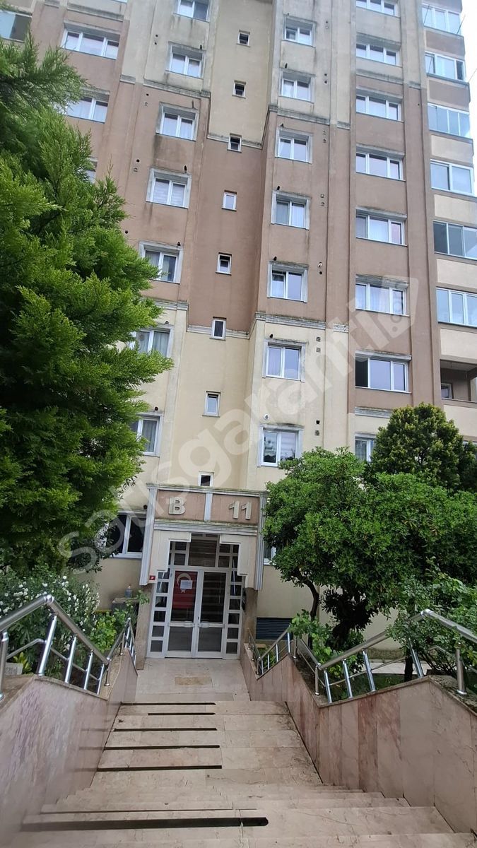 BAŞAKŞEHİR PRAMİT ÇARŞI YANI 2+1 KİRALIK DAİRE 87 m²