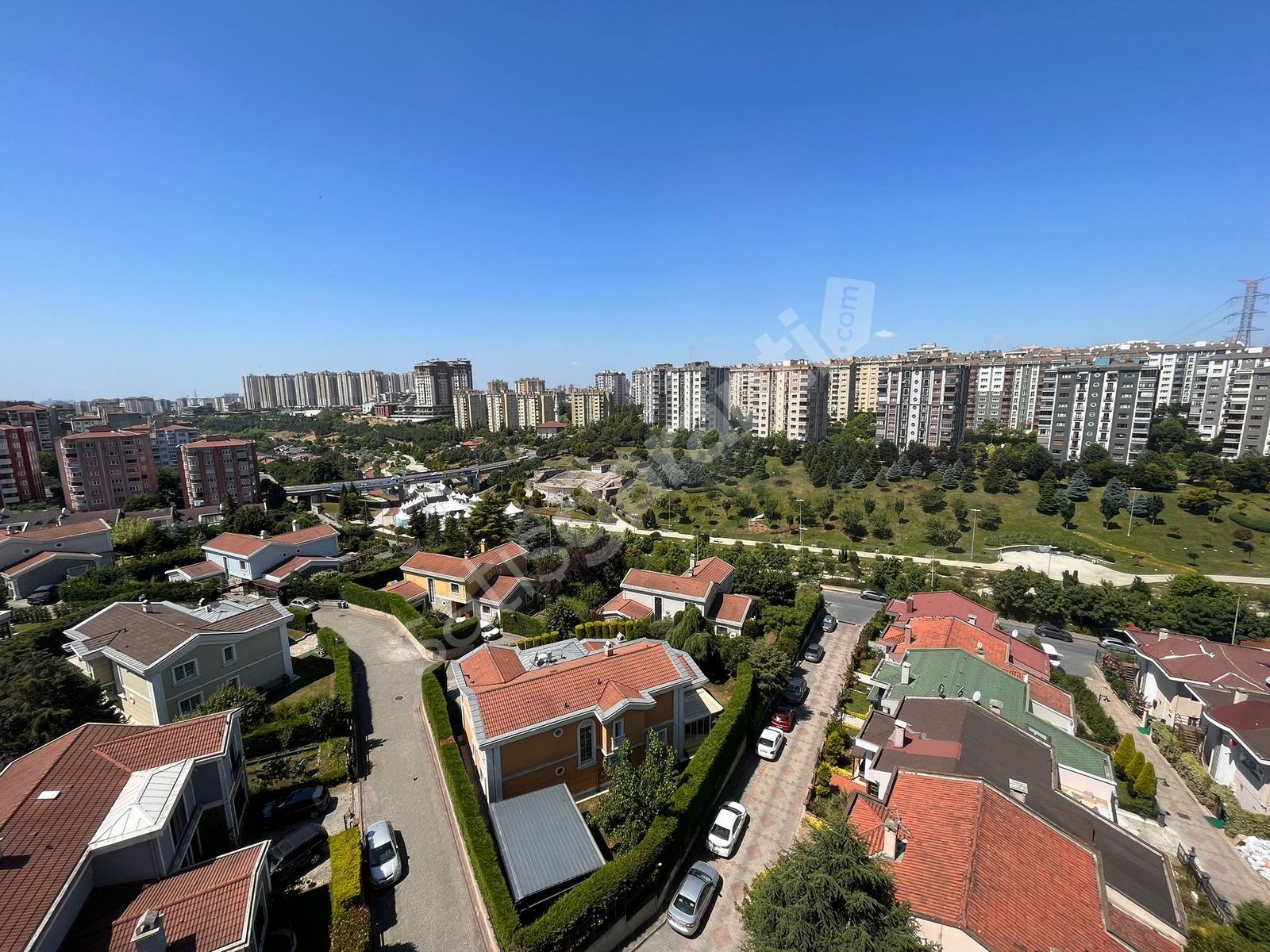 Başakşehir’de Devlet Hastanesi Yakını Kiracılı 3+1 Daire – Vadi Manzaralı
