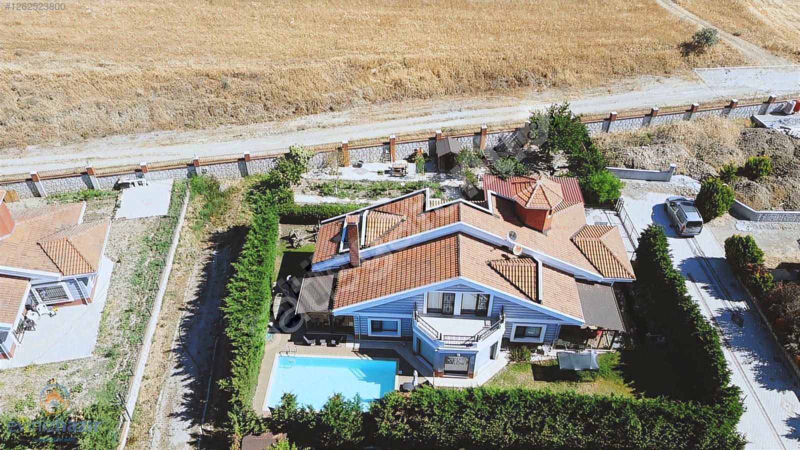 SİTEDE MÜSTAKİL HAVUZ VE HOBİ BAHÇELİ, FIRSAT 5+1 LUX VİLLA