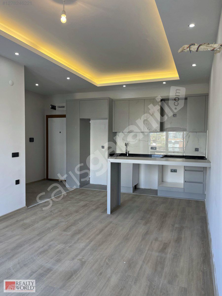 ALANYA AVSALLARDA 1+1 SATILIK DAİRE SİTE İÇİ SIFIR DENİZE YAKIN