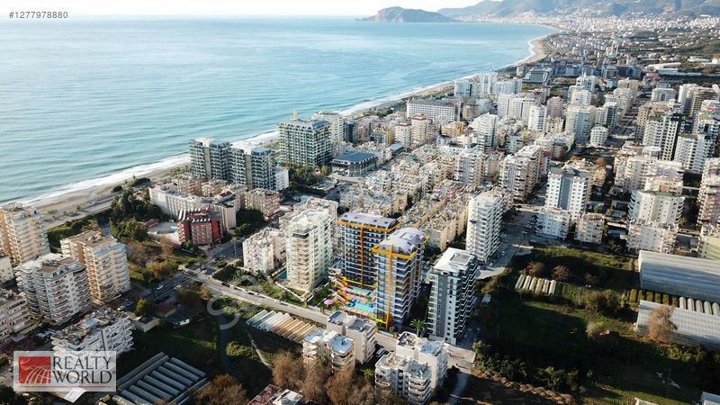 ALANYA MAHMUTLARDA DENİZE YAKIN SİTEİÇİ EŞYALI SATILIK 2+1 DAİRE