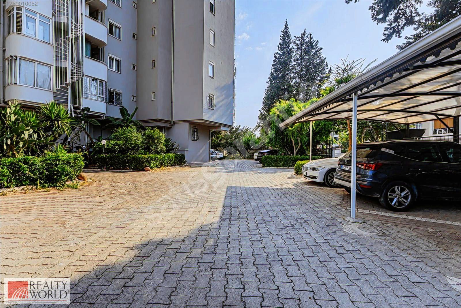 KONYAALTI GÜRSU DENİZ MANZARALI DENİZE YAKIN SİTE İÇİ 3+1 DAİRE