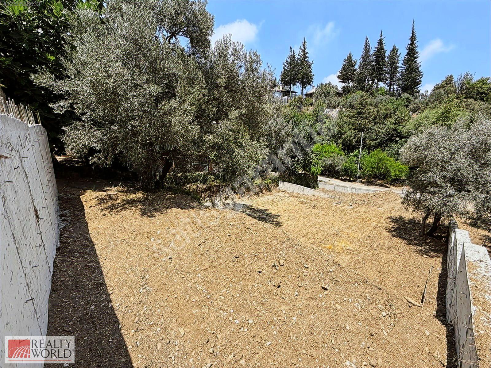 GEYİKBAYIRI MERKEZDE 379 M² İMARLI VİLLA ARSASI