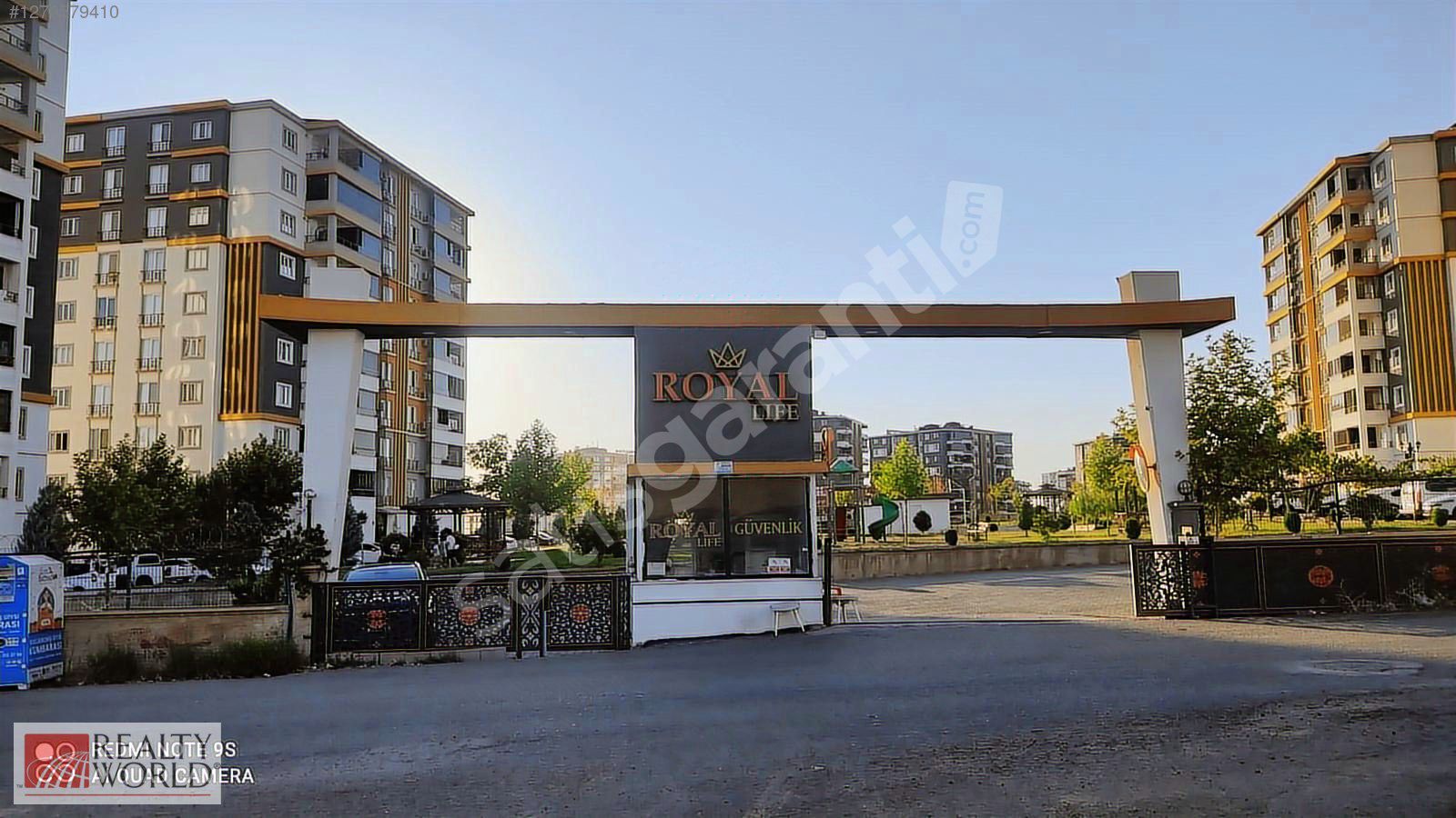 AKÇA KÖYÜ ROYAL LİFE SİTESİ SATILIK BAHÇE CEPHELİ 3.5+1 DAİRE