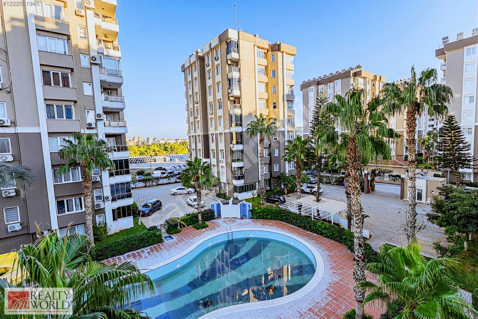 KONYAALTI UNCALI HAVUZLU GÜVENLİKLİ SİTE İÇİ ARA KAT SATILIK 3+1