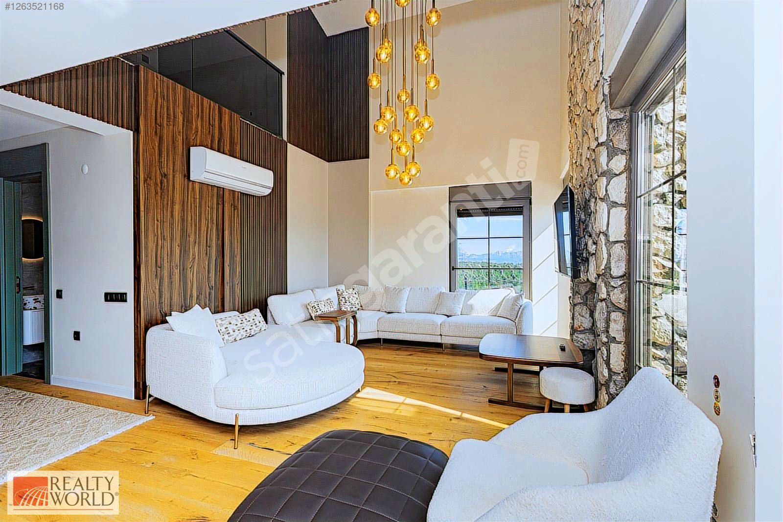 KORKUTELİ BAYATBADEMLERİ KORUCAK YAYLASINDA 4+1 ULTRA LÜX VİLLA