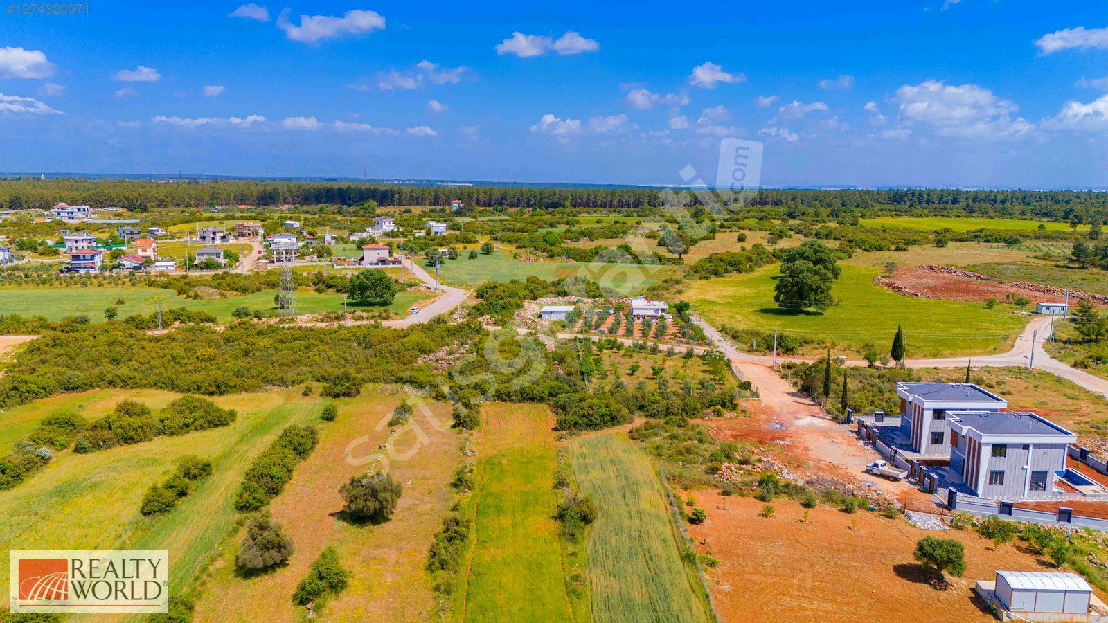 ODABAŞINDA 1282 M2 KÖŞE PARSEL SATILIK 2 VİLLALIK ARSA