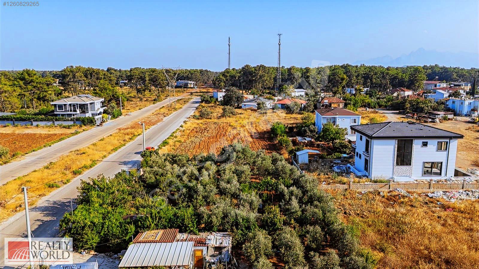 DÖŞEMEALTI DÜZLERÇAMINDA 525 M2 SATILIK İMARLI VİLLA ARSASI