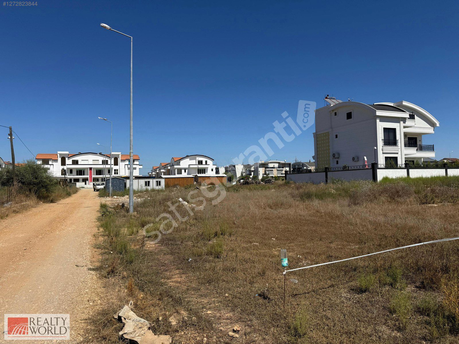 BELEKTE 546 M2 VİLLA ARSASI KÖŞE PARSEL GRANADA HOTELE 450 METRE
