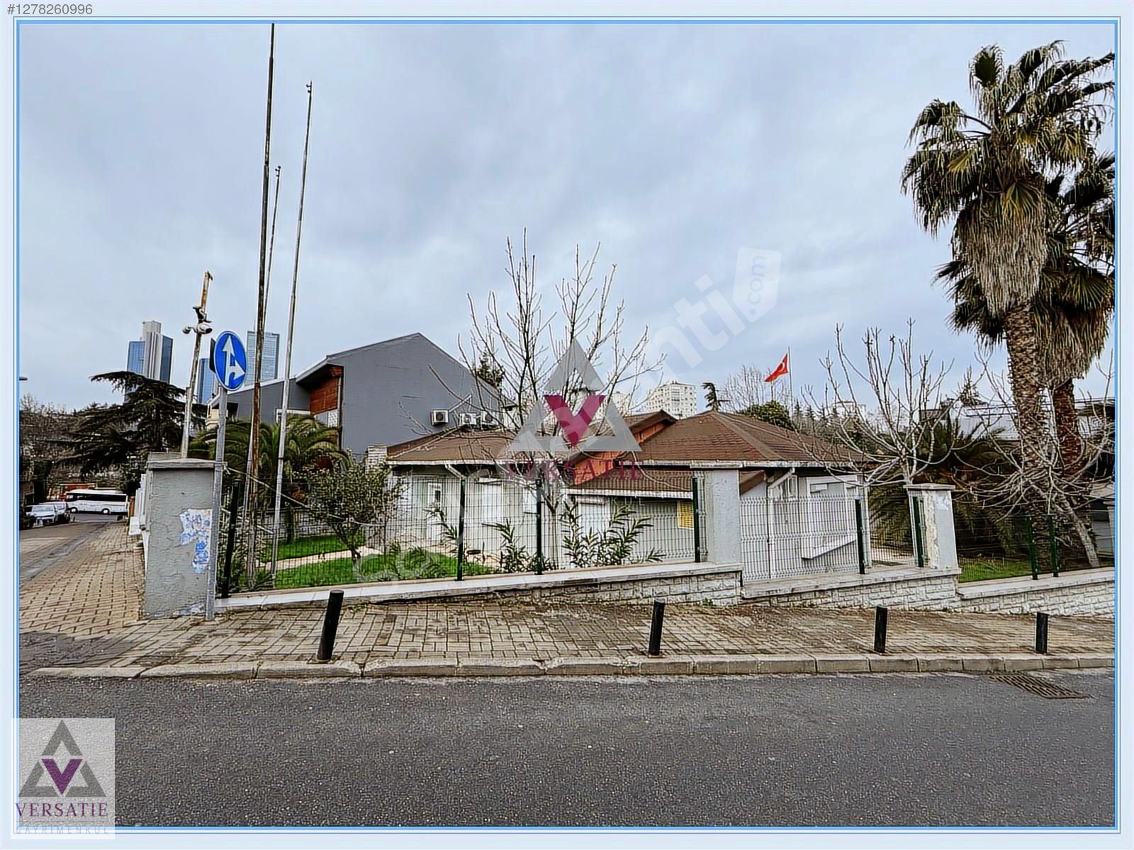 1.LEVENT' te SATILIK 502m2 KÖŞE PARSEL VİLLA *3,5 Kat İm. Uygun*