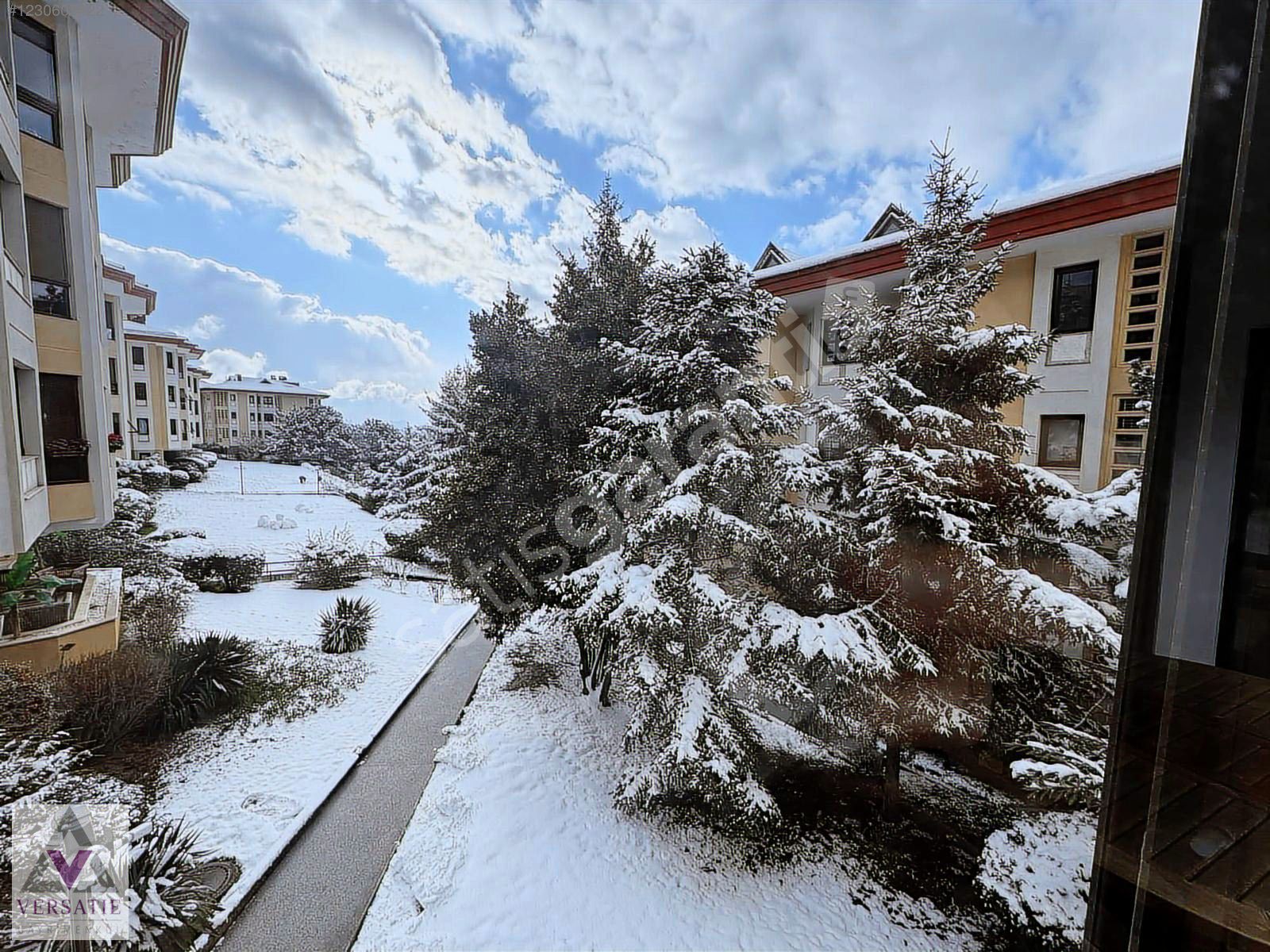 UBA SİTESİ SATILIK AKMERKEZ ARKASI LÜKS 360m2 DÜZ ARAKAT DAİRE