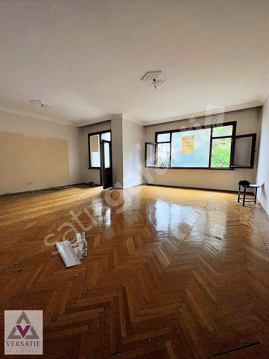ETİLER'DE 3+1 YEŞİLLİKLER İÇERİSİNDE 165m2 BOŞ SATILIK DAİRE