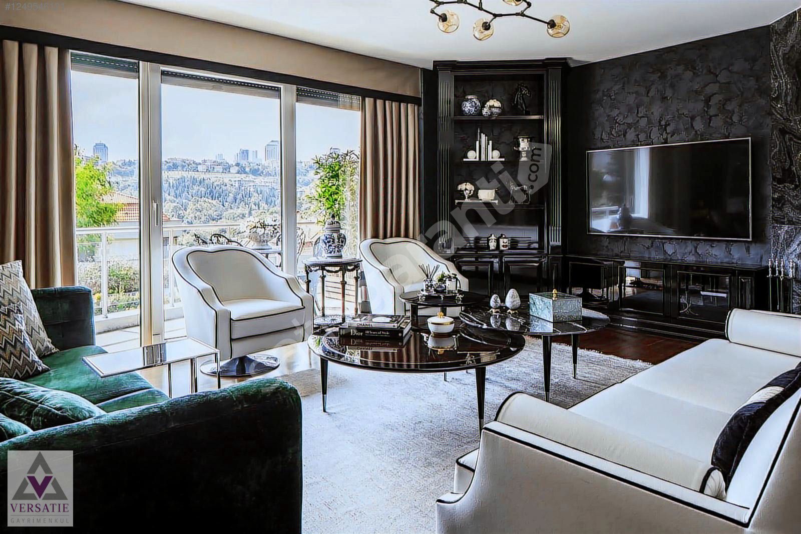 Ulus Park Evlerinde Özel Dekorasyonlu Satılık 4+1 Daire