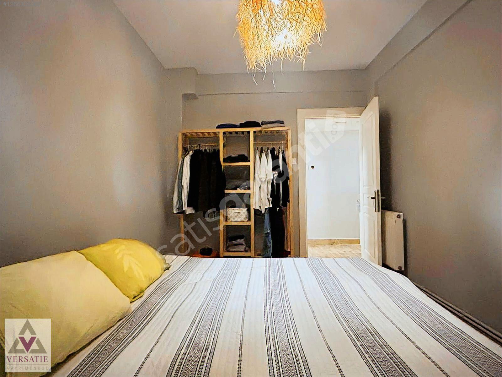 Kadıköy Osmanağa'da Satılık 2+1