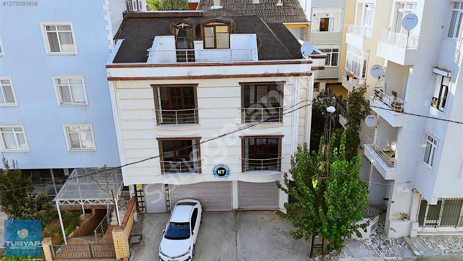 Kartal Yakacık İşlek Lokasyonda Satılık Muhteşem Bina