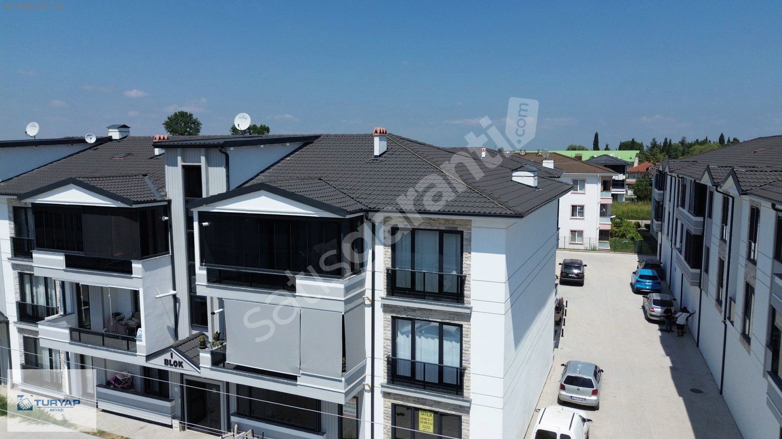 TURYAP AKYAZI'dan NİHAT BEY KONAKLARINDA SATILIK 150M2 3+1