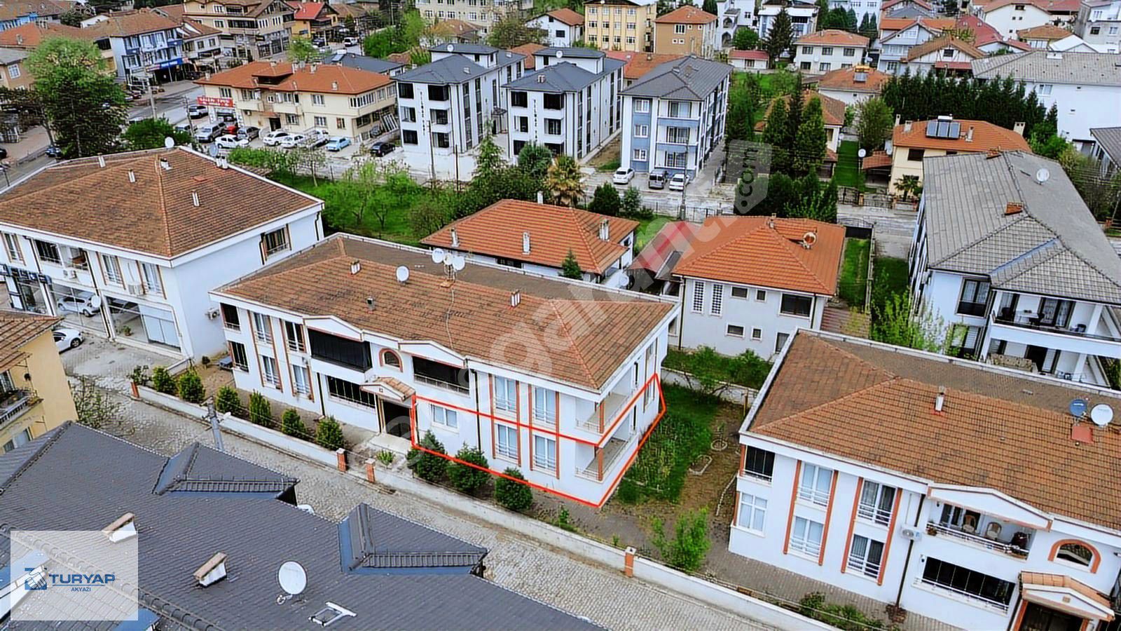 TURYAP AKYAZI'dan SATILIK ADA CADDESİNDE 130M2 3+1 DAİRE