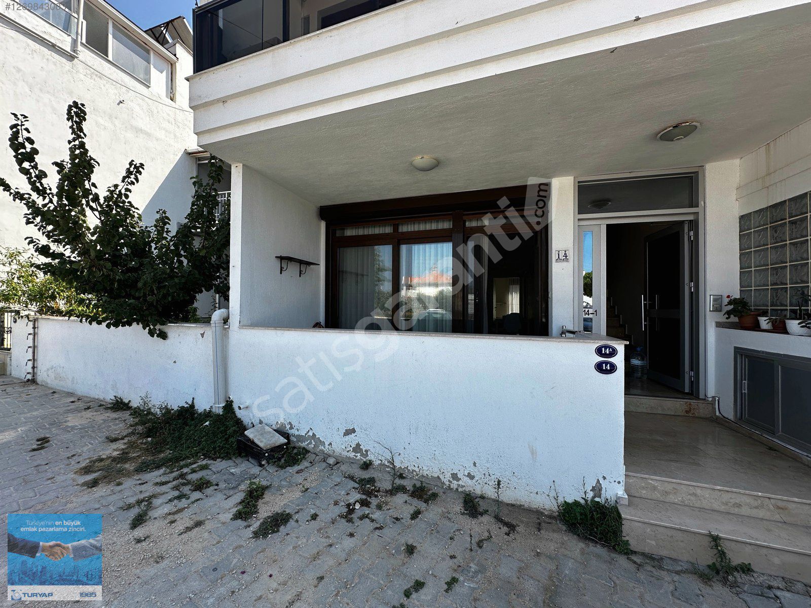 Turyap'tan Çeşme Çiftlikte Merkezi Konum, Zemin 2+1 Eşyalı Daire