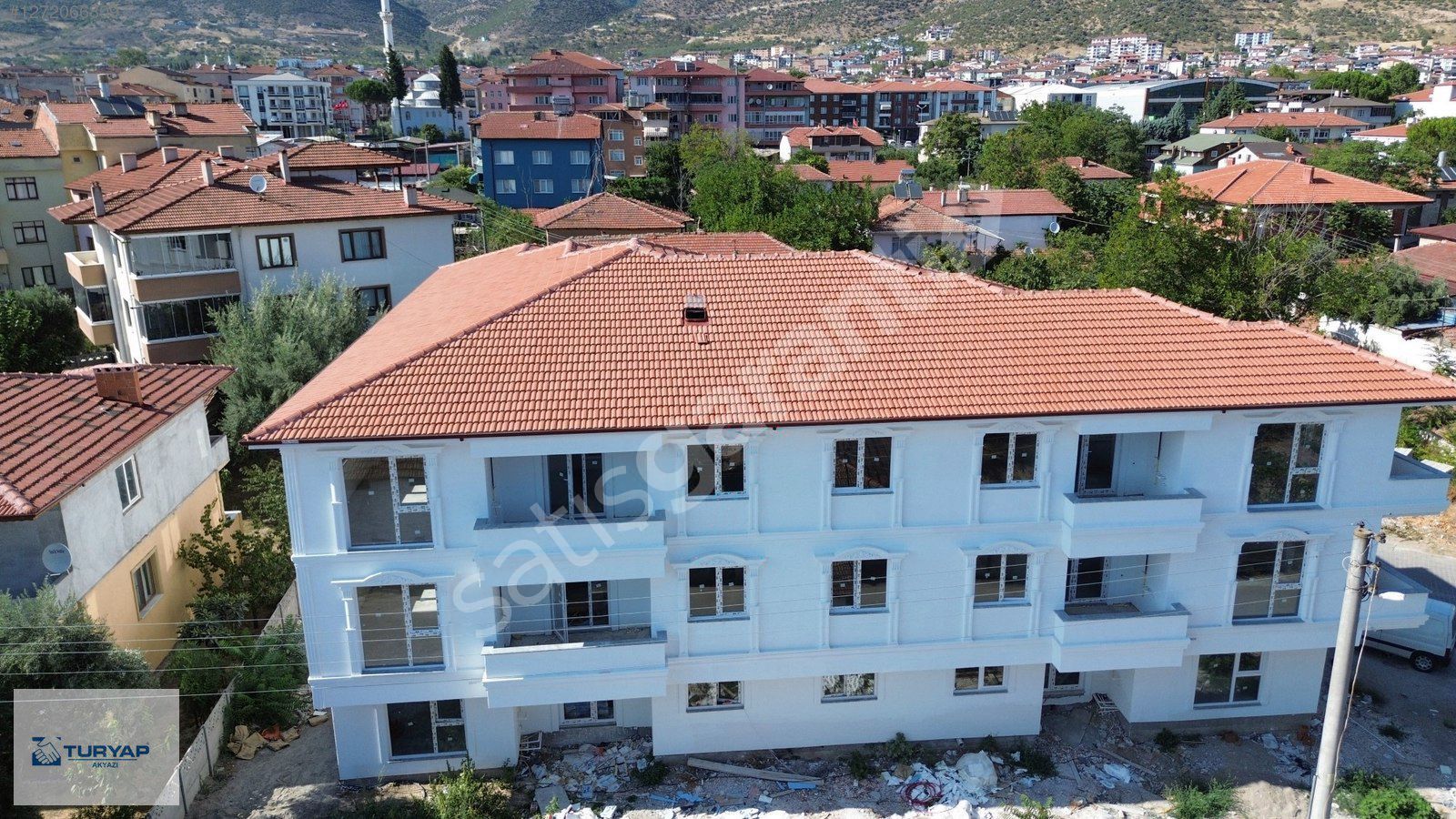 TURYAP AKYAZI'dan PAMUKOVA'da SATILIK DAİRELER