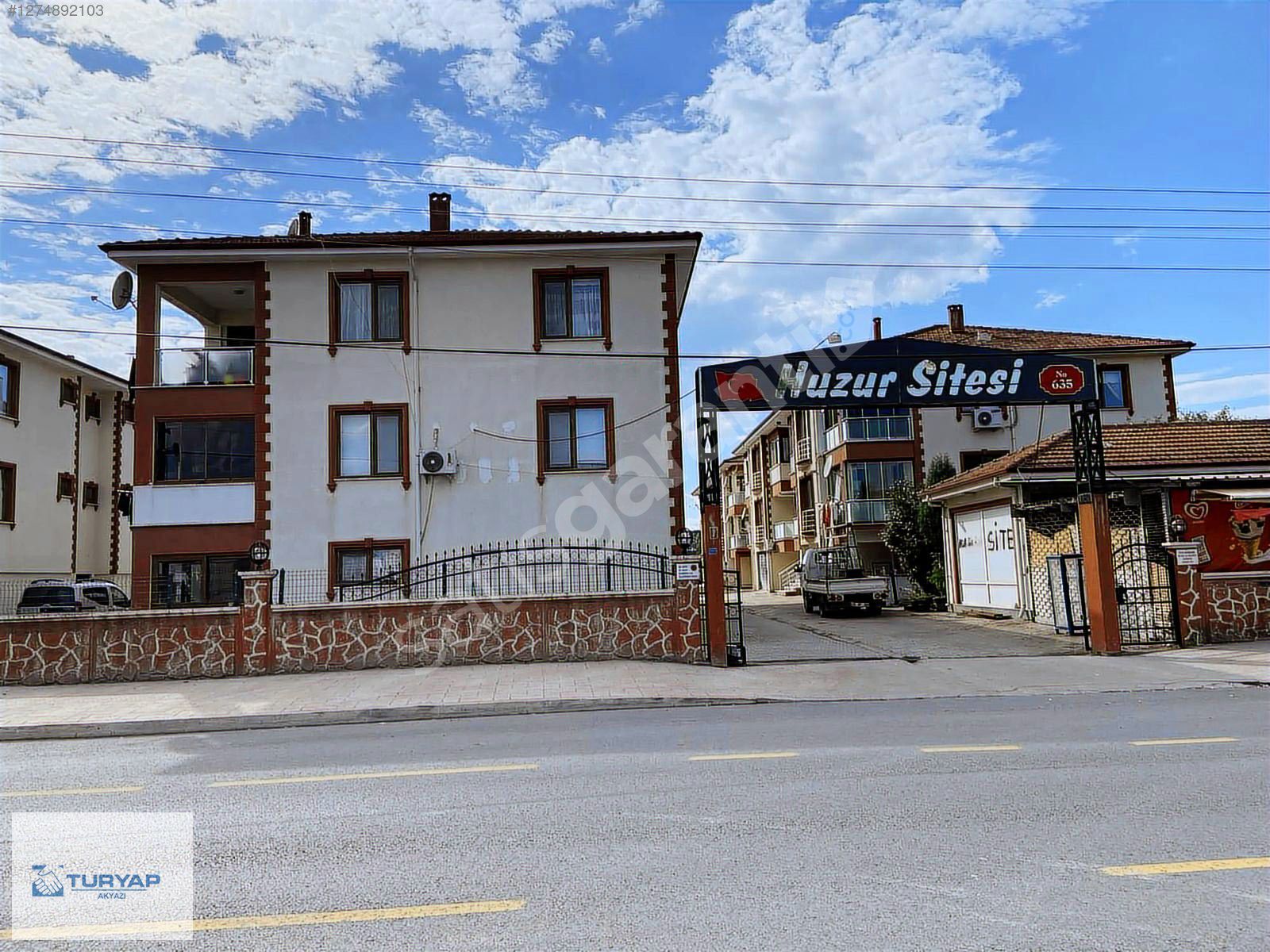 TURYAP AKYAZI'dan SEYFELER MAHALLESİNDE KİRALIK 3+1 DAİRE