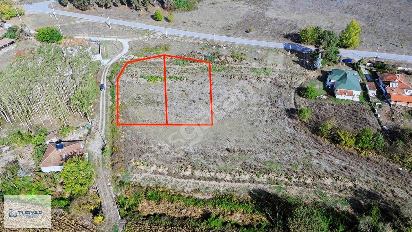 TURYAP AKYAZI'dan SÖĞÜTLÜ'de SATILIK ARSALAR