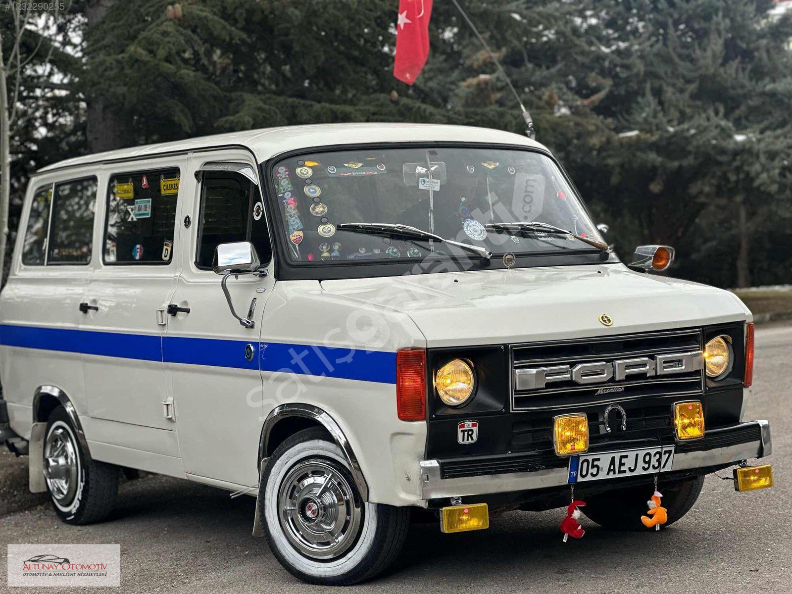 SIFIR RESTORASYON'LU 1986 FORD TRANSİT 2.4 DİZEL SIFIR MUAYNE