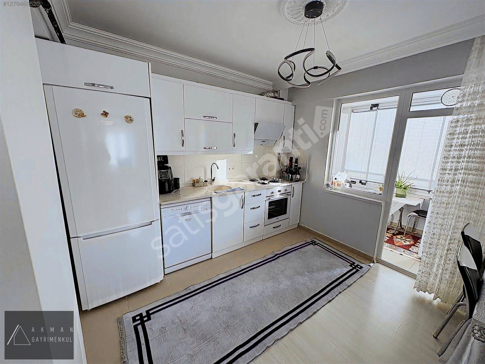 AKMAN/İSTİKLAL'de/OKULLARA YAKIN/CAM BALKON+KOMBİLİ/FIRSAT/3+1