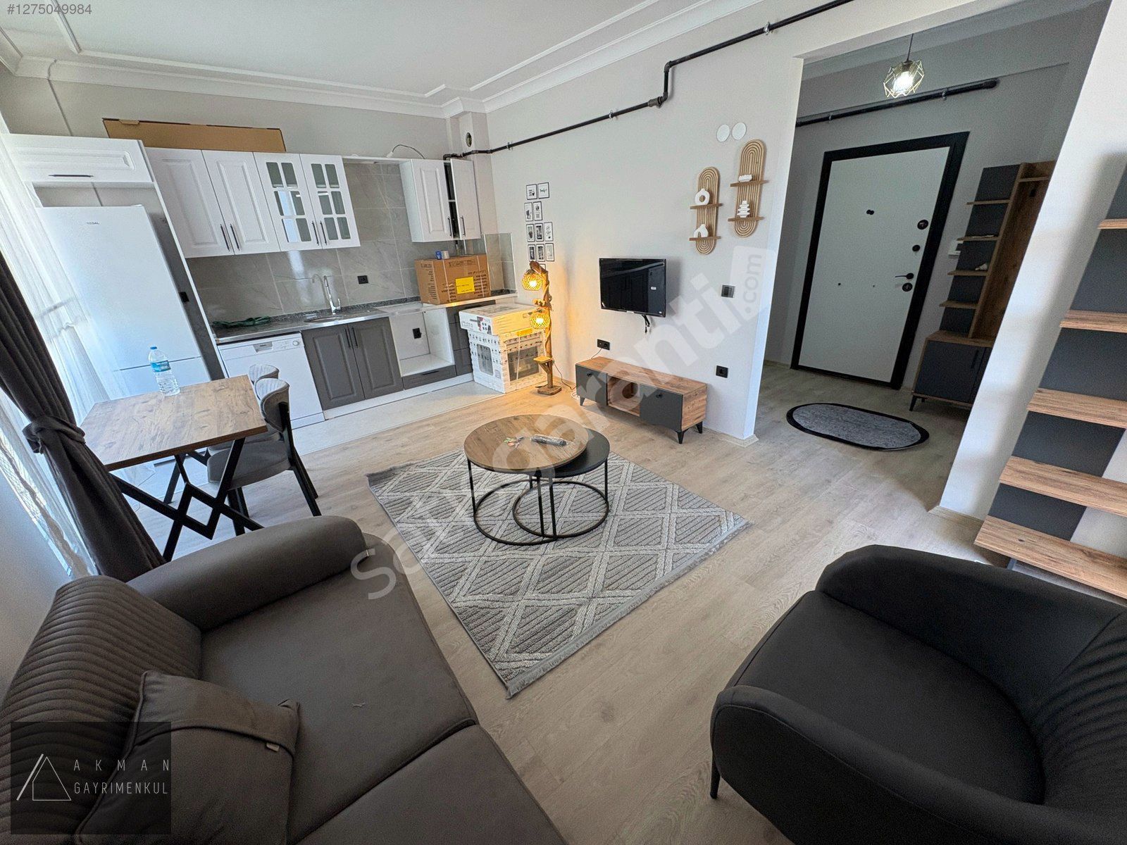 AKMAN/TRAMVAYA 500M/DÜZAYAK/GENİŞ/FULL EŞYALI/KİRACILI/1+1