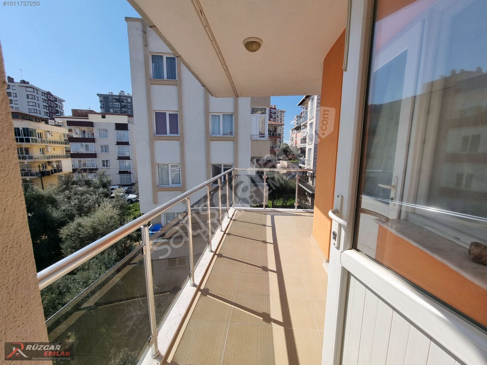 RÜZGAR EMLAKTAN KİRALIK EŞYALI 1+1 DAİRE