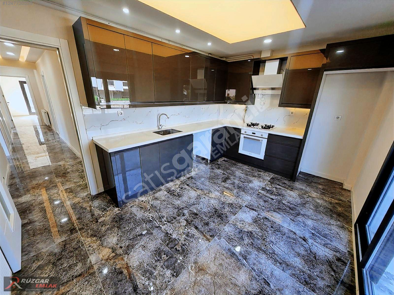 RÜZGAR EMLAKTAN 3+1 BAHÇE KATI DOĞALGAZLI SİTE İÇİ DAİRE
