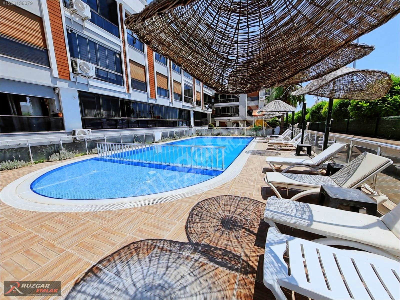 RÜZGAR EMLAKTAN SATILIK SİTE İÇERİSİNDE HAVUZLU 3+1 LÜKS DAİRE