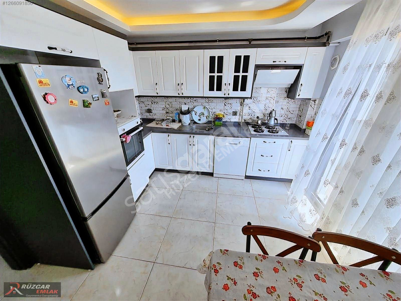 RÜZGAR EMLAKTAN KİRALIK HAVUZLU SİTE İÇİ FULL EŞYALI DAİRE