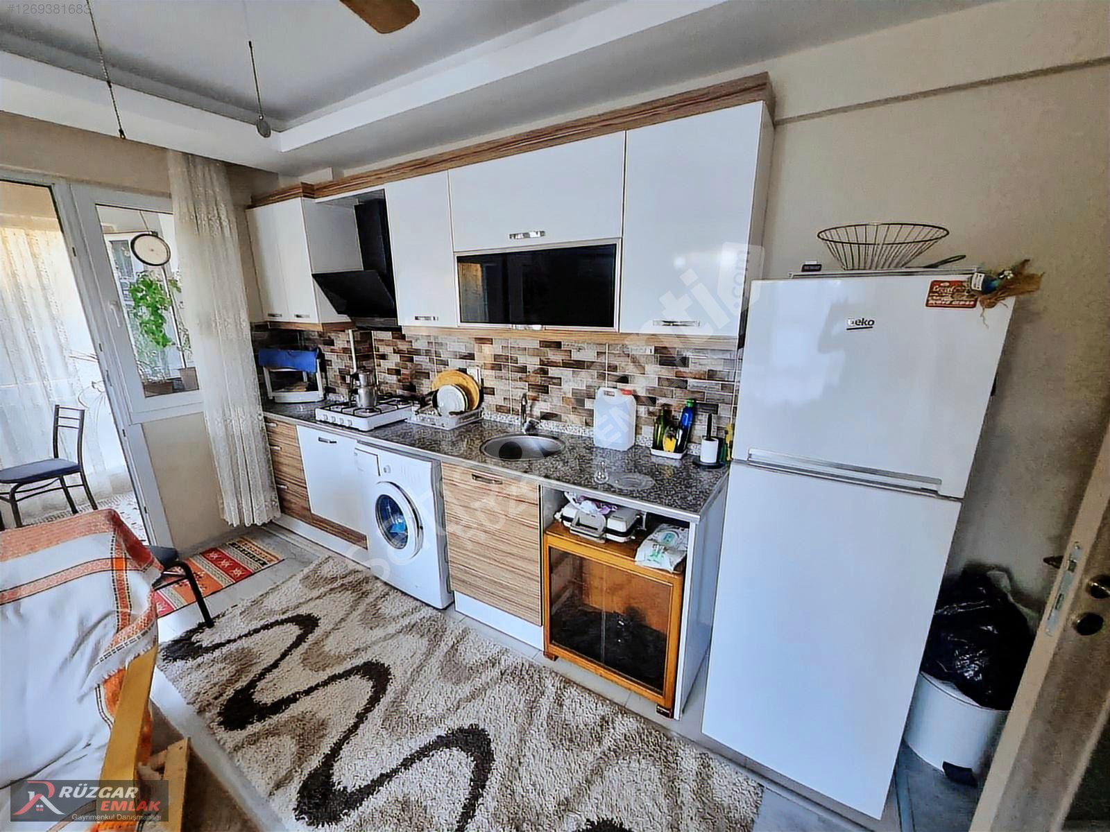 RÜZGAR EMLAKTAN AYRANCILAR ANAYOLA YAKN 1+1 TEMİZ DAİRE SATILIK