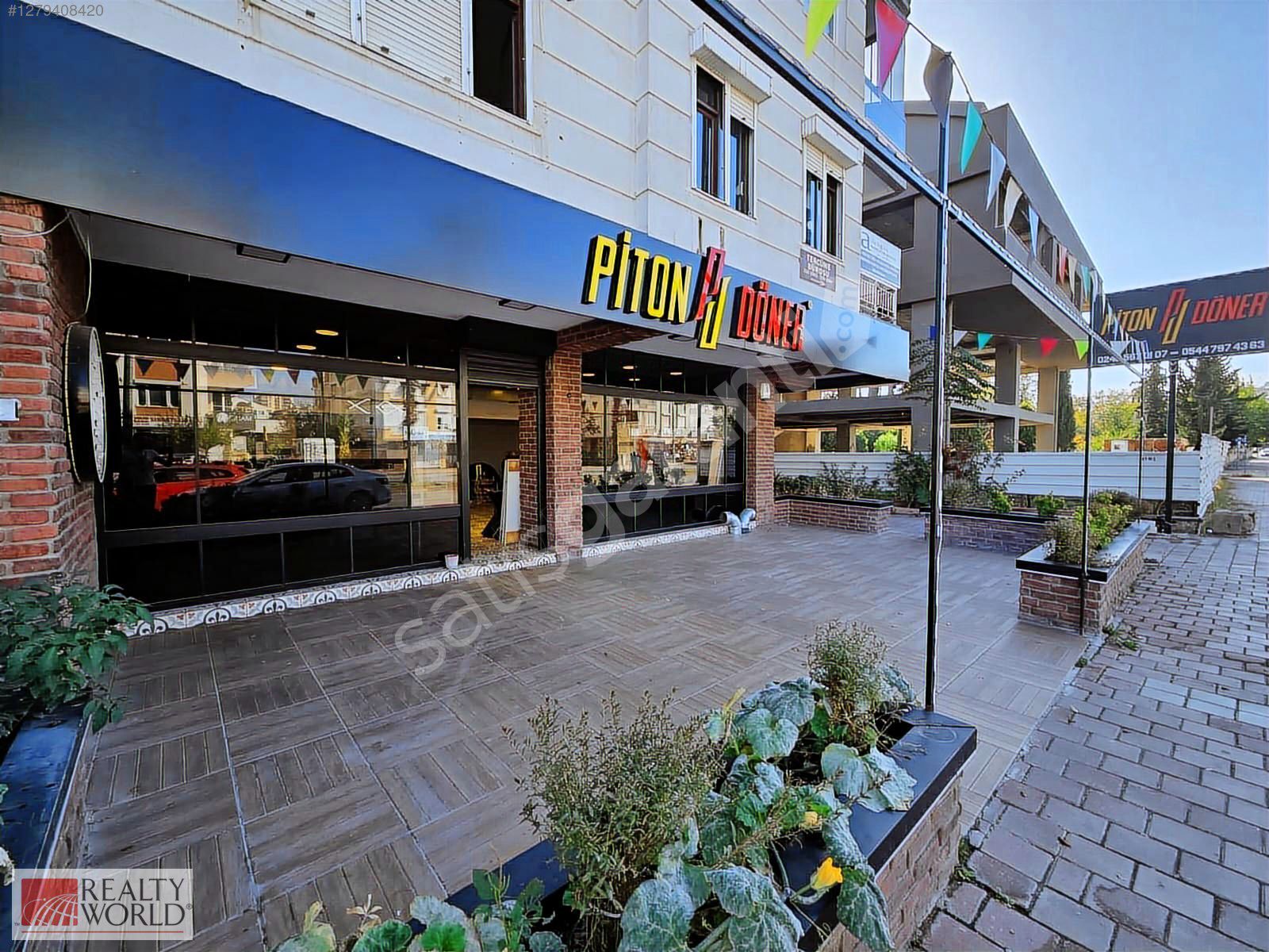 ÇAĞLAYAN BARINAKLAR BULVARI CADDE ÜZERİ DEVREN KİRALIK DÖNERCİ