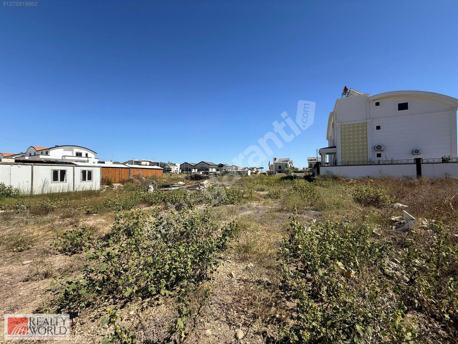 BELEKTE 393 M2 VİLLA ARSASI GRANADA HOTELE 450 METRE MESAFEDE